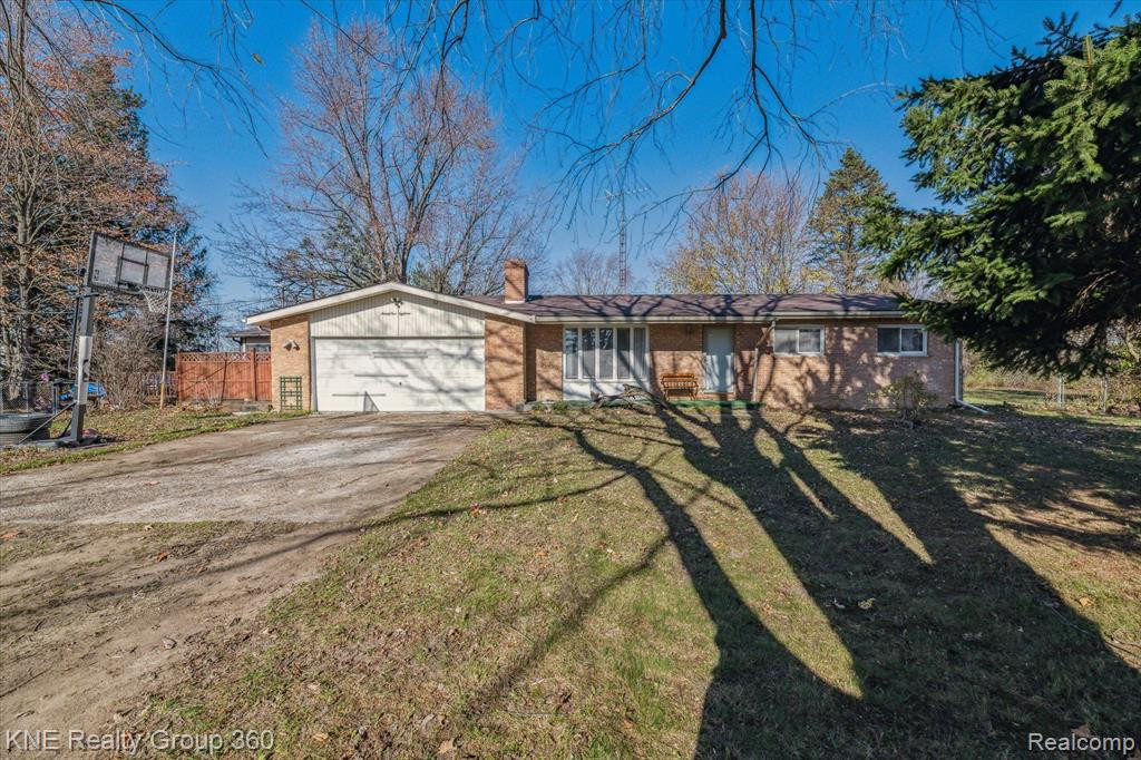 9118 CALKINS Road, Flint, MI 48532 — Photo 2