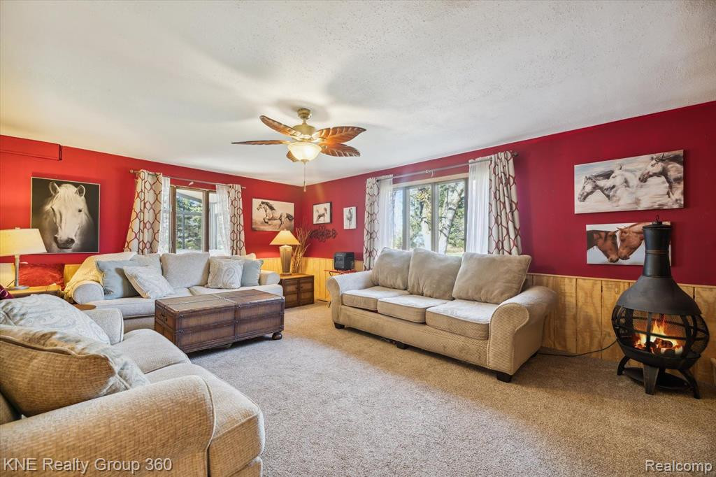 9118 CALKINS Road, Flint, MI 48532 — Photo 22