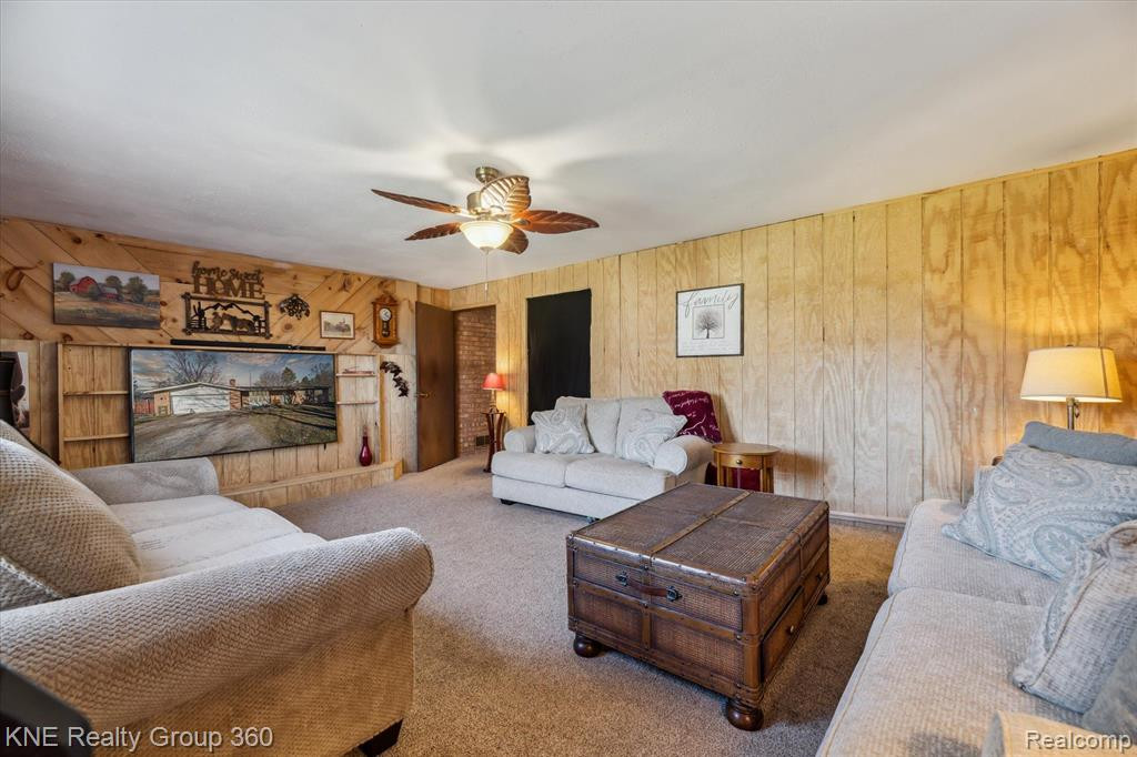 9118 CALKINS Road, Flint, MI 48532 — Photo 23