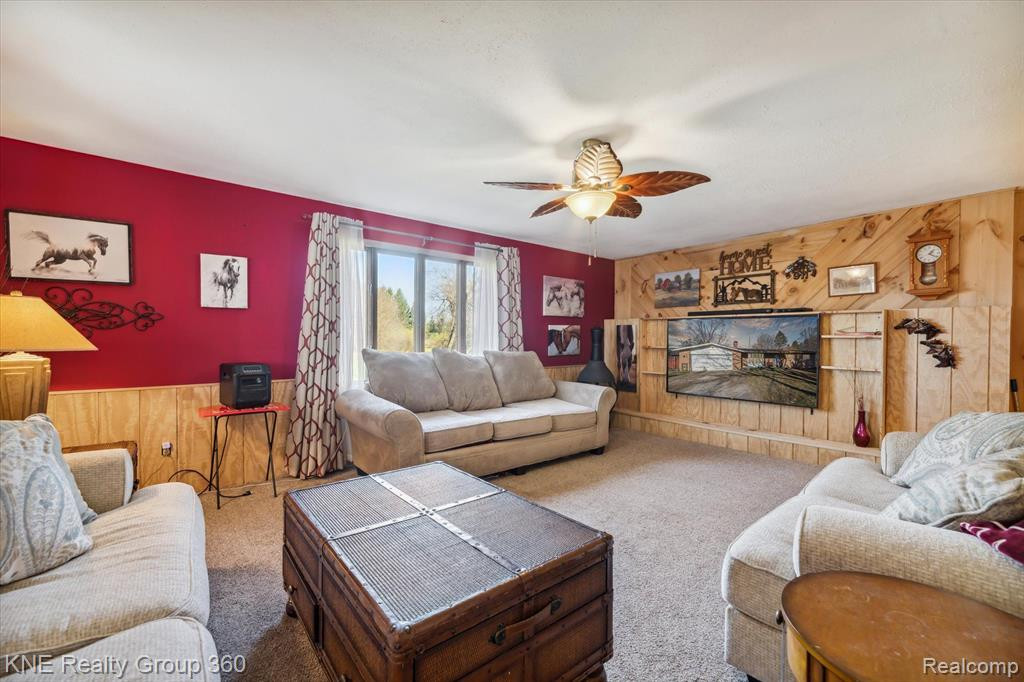 9118 CALKINS Road, Flint, MI 48532 — Photo 24