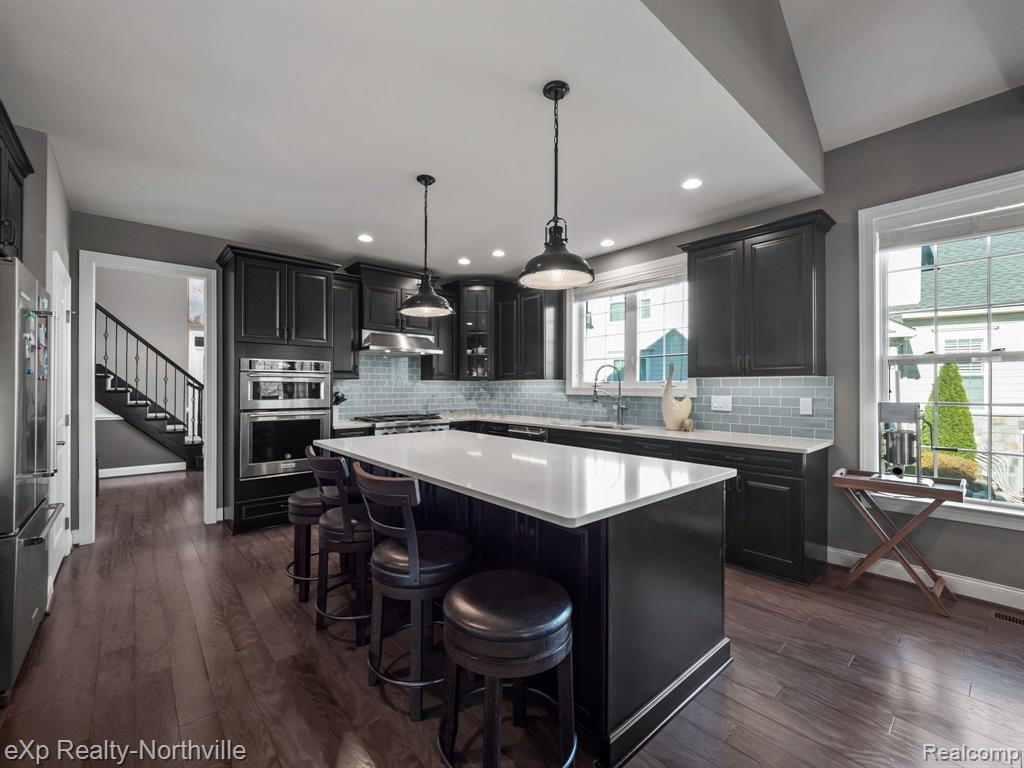 42776 CARDINAL Way, Novi, MI — Photo 10