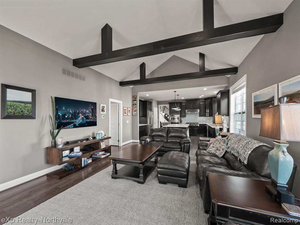 42776 CARDINAL Way, Novi, MI — Photo 16