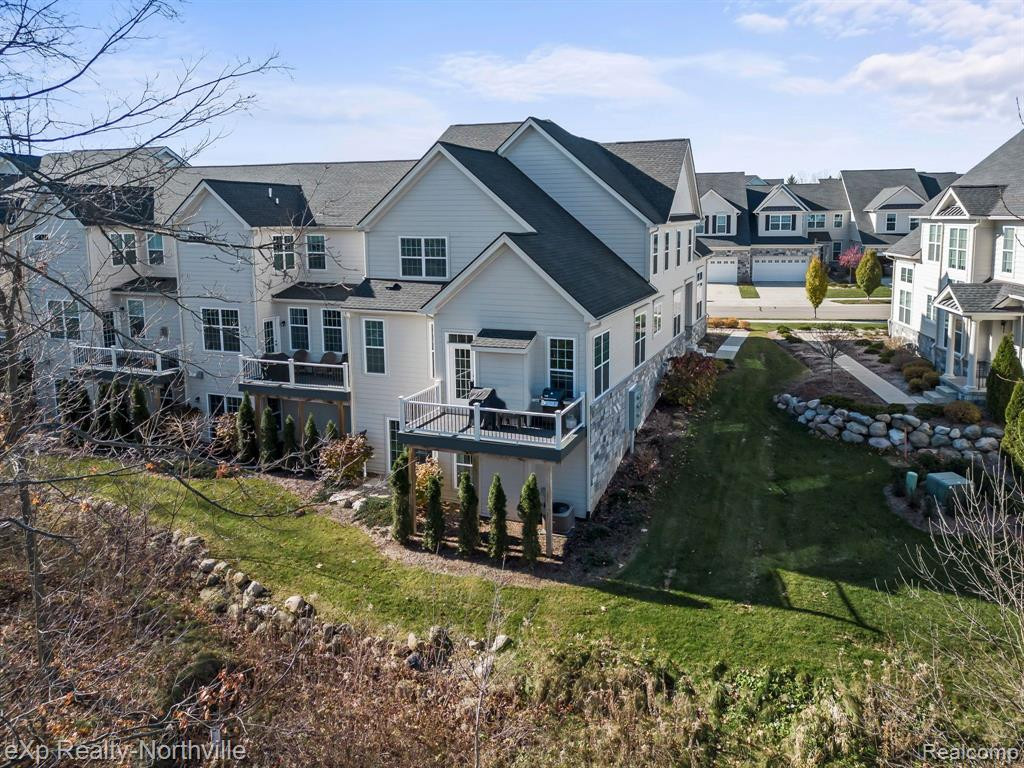 42776 CARDINAL Way, Novi, MI — Photo 33