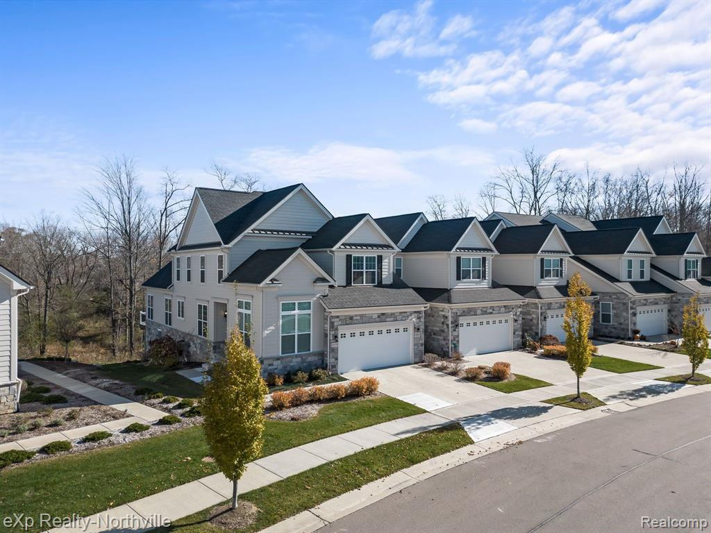 42776 CARDINAL Way, Novi, MI — Photo 41