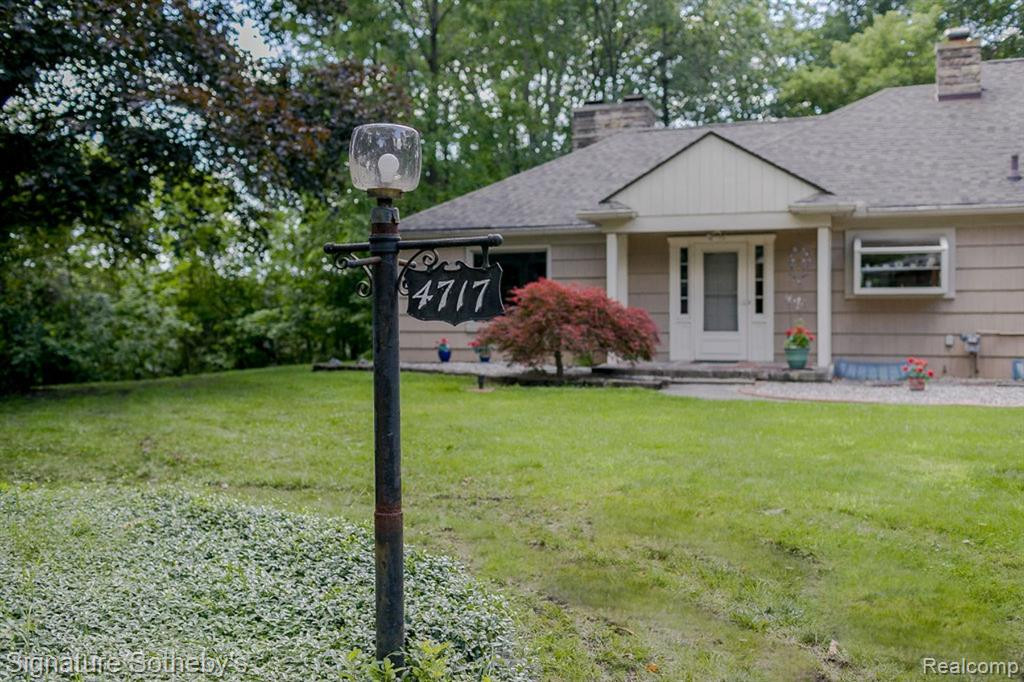 4717 Heather, Bloomfield Hills, MI 48301 — Photo 2