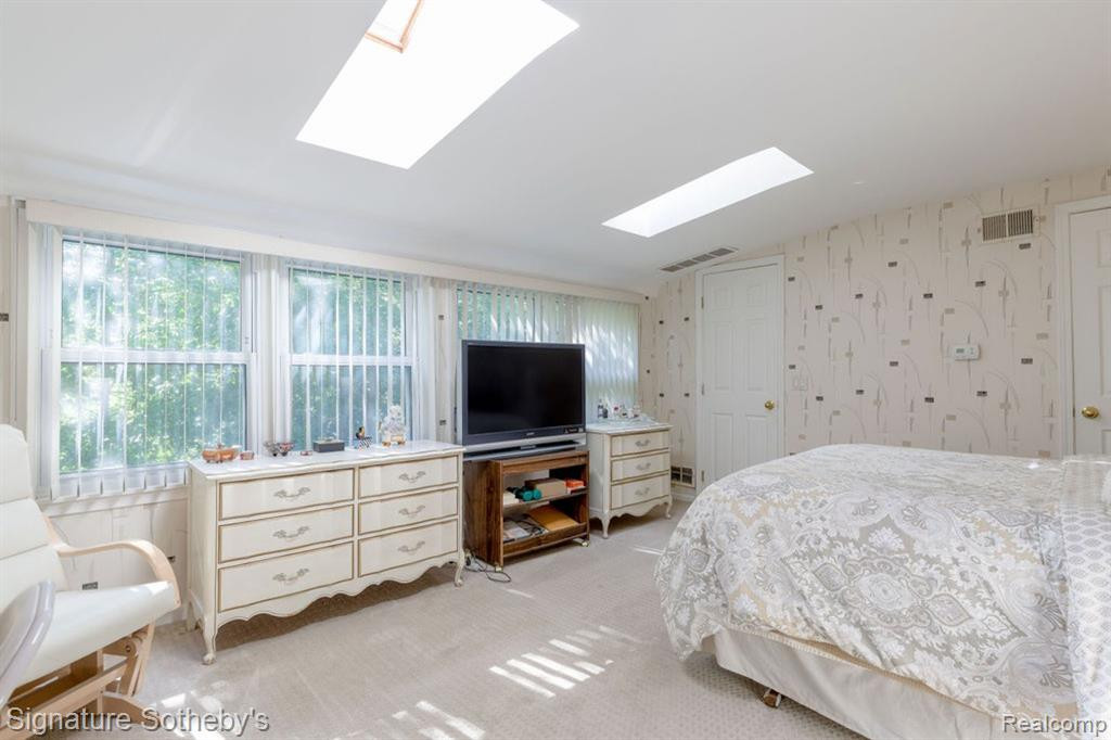 4717 Heather, Bloomfield Hills, MI 48301 — Photo 16