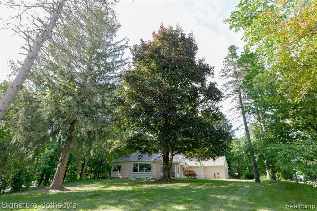 4717 Heather, Bloomfield Hills, MI 48301 — Photo 25