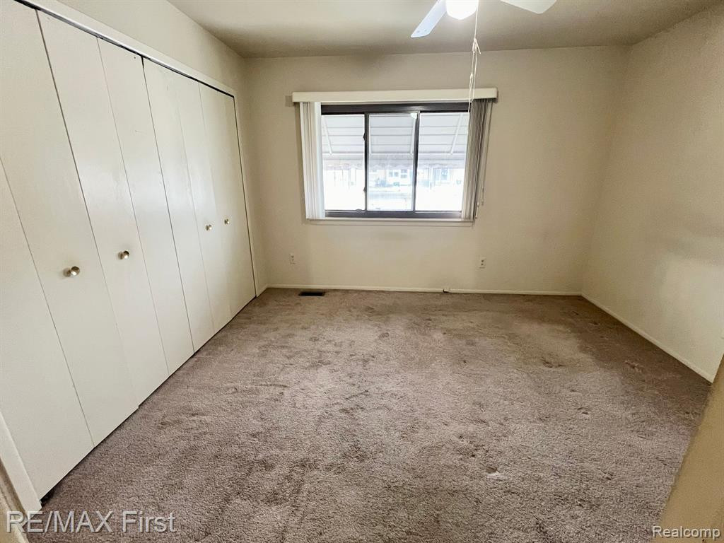 8401 18 MILE Road, 107, Sterling Heights, MI 48313 — Photo 13