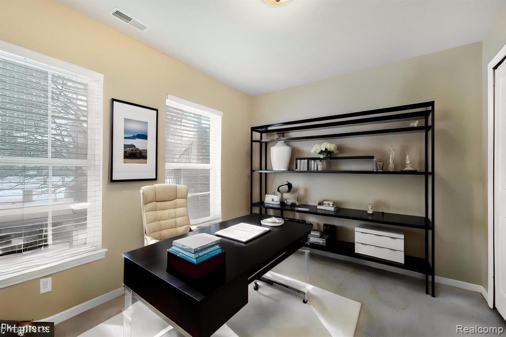 20217 BOARDWALK Boulevard, Southfield, MI 48075 — Photo 13