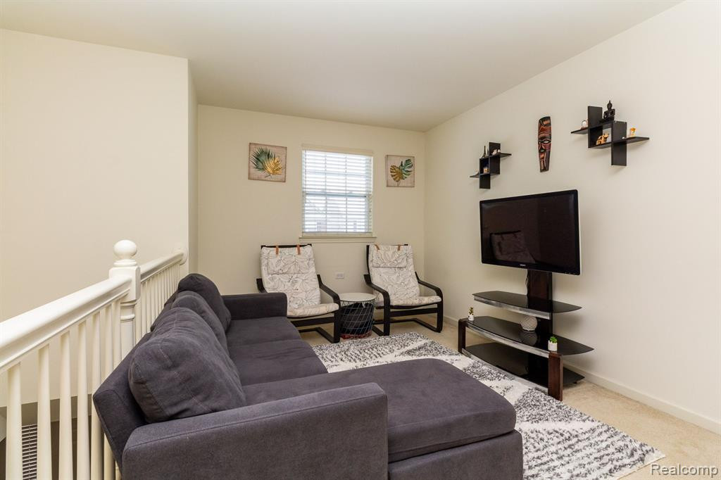 51125 HALLFIELD Street, Novi, MI — Photo 23