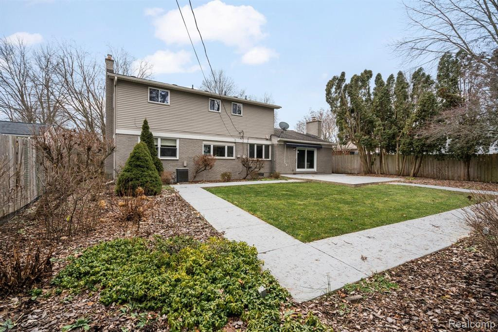 2903 BAYLIS Drive, Ann Arbor, MI 48108 — Photo 22