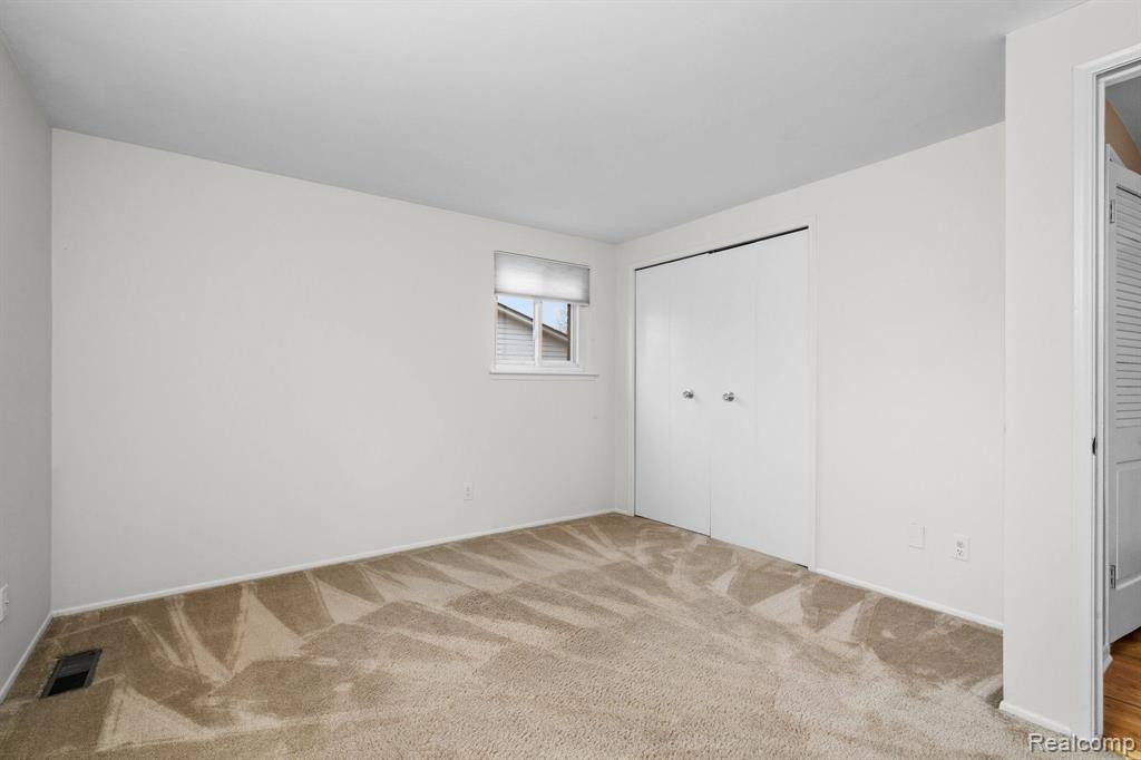 2903 BAYLIS Drive, Ann Arbor, MI 48108 — Photo 38