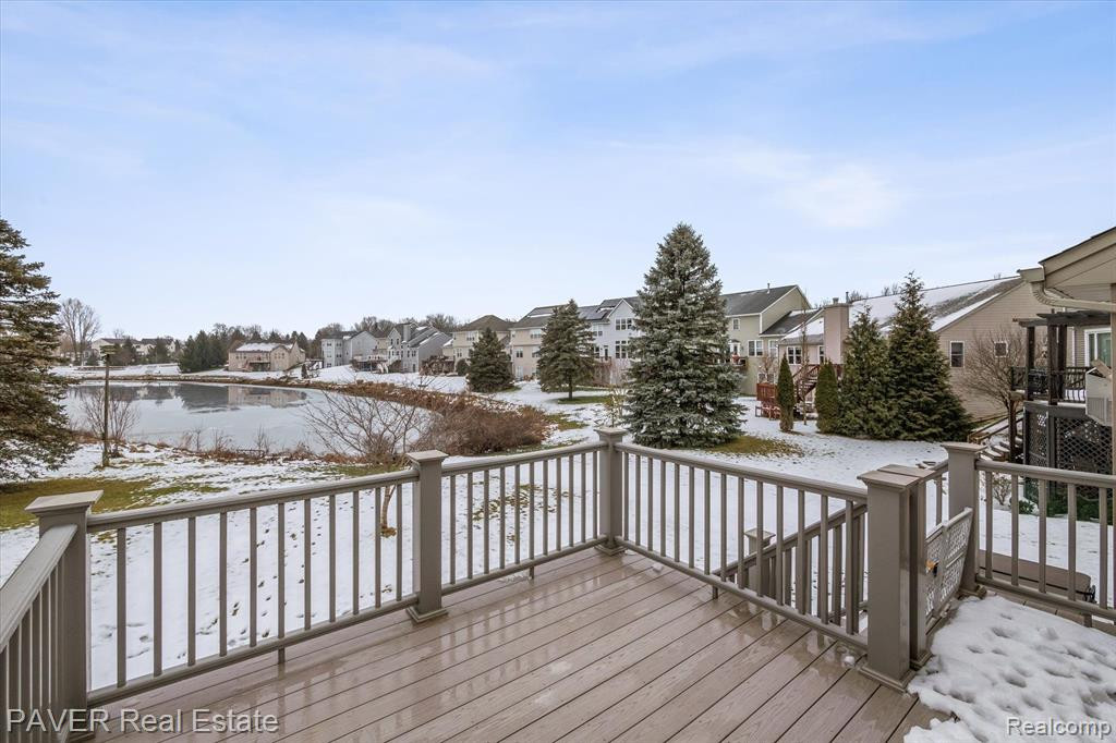 8536 PARKRIDGE Drive, Dexter, MI 48130 — Photo 15