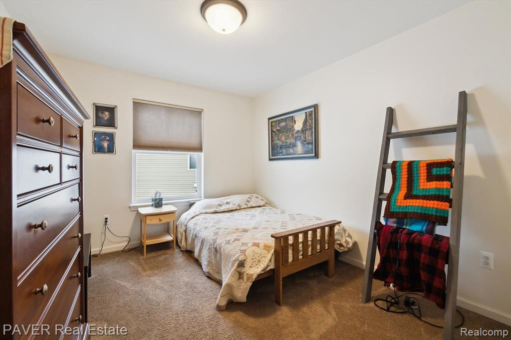 8536 PARKRIDGE Drive, Dexter, MI 48130 — Photo 18