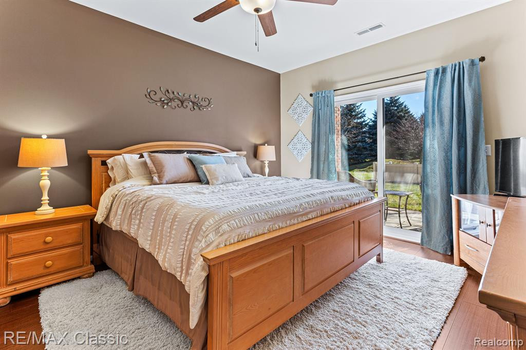 26105 Chesapeake Circle, Walled Lake, MI 48390 — Photo 13