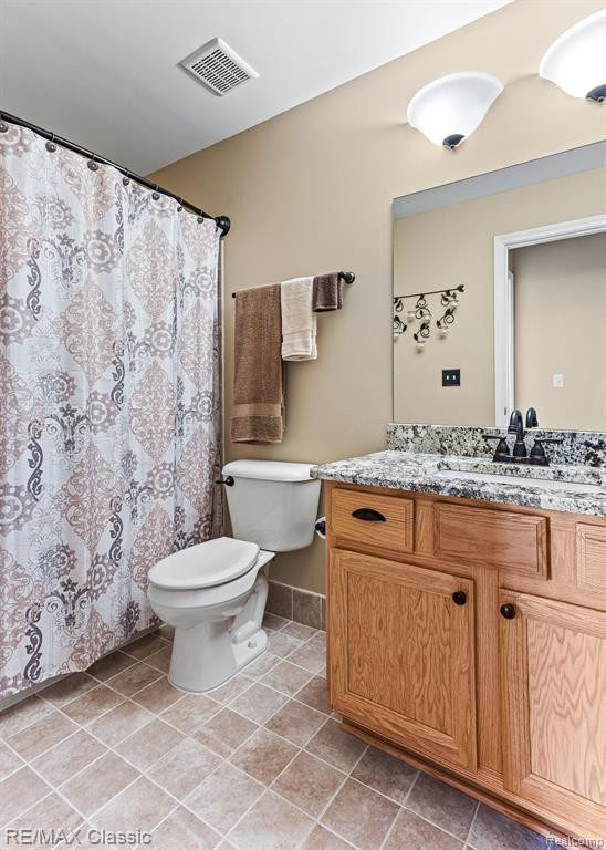 26105 Chesapeake Circle, Walled Lake, MI 48390 — Photo 21