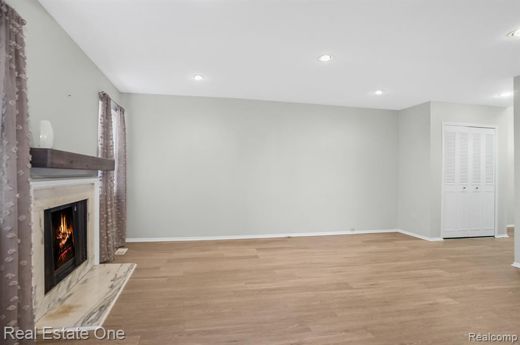 5717 Whitfield Dr., Troy, MI 48098 — Photo 13