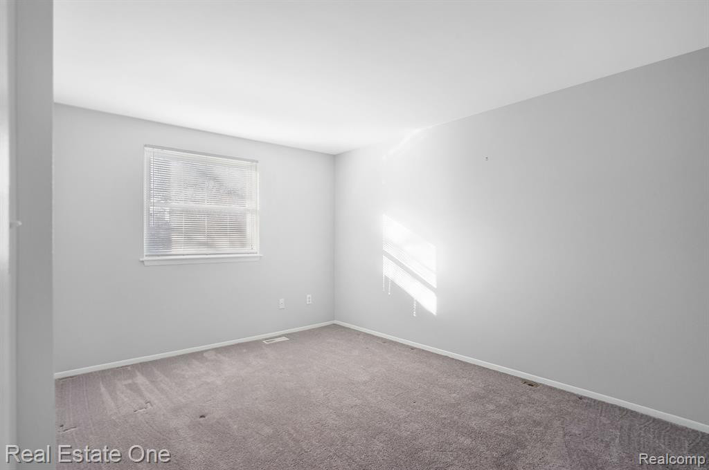 5717 Whitfield Dr., Troy, MI 48098 — Photo 30