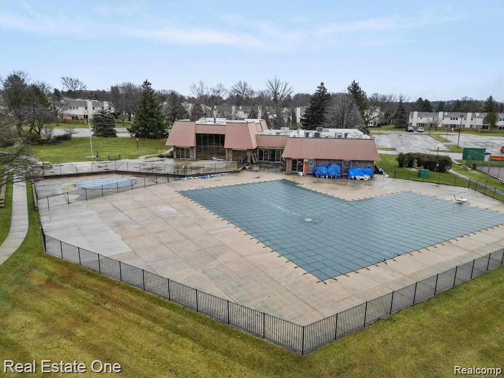5717 Whitfield Dr., Troy, MI 48098 — Photo 37