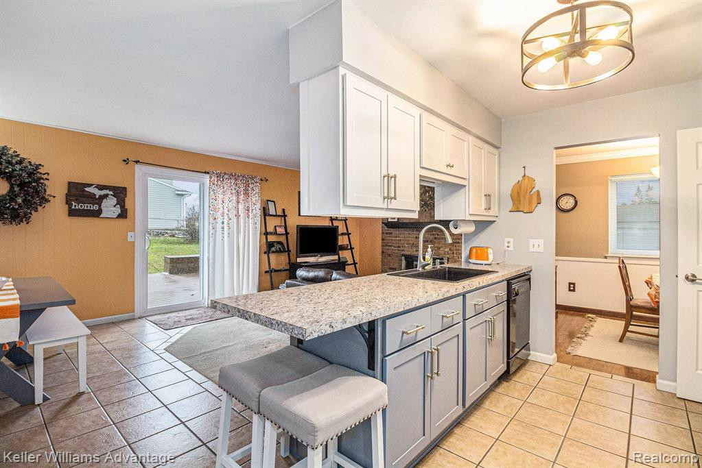 407 Winchester Street, South Lyon, MI 48178 — Photo 7
