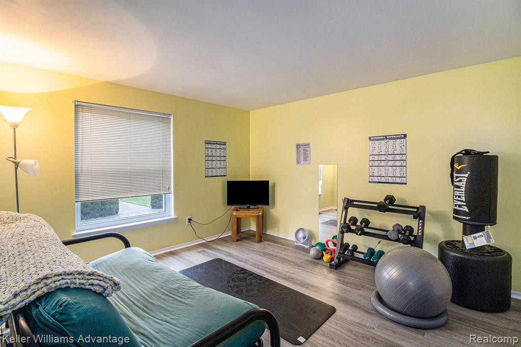 407 Winchester Street, South Lyon, MI 48178 — Photo 15