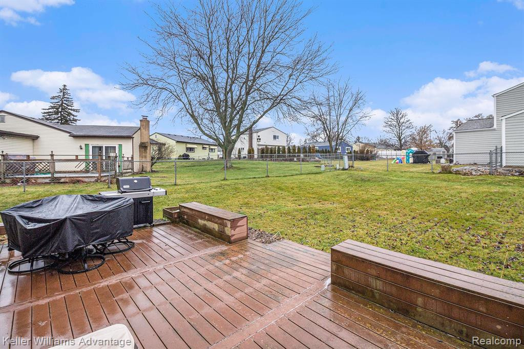 407 Winchester Street, South Lyon, MI 48178 — Photo 20