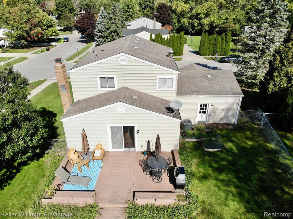 407 Winchester Street, South Lyon, MI 48178 — Photo 24