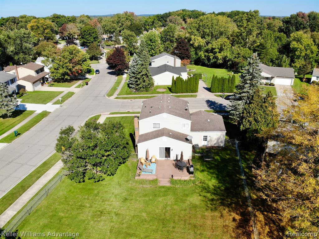407 Winchester Street, South Lyon, MI 48178 — Photo 26