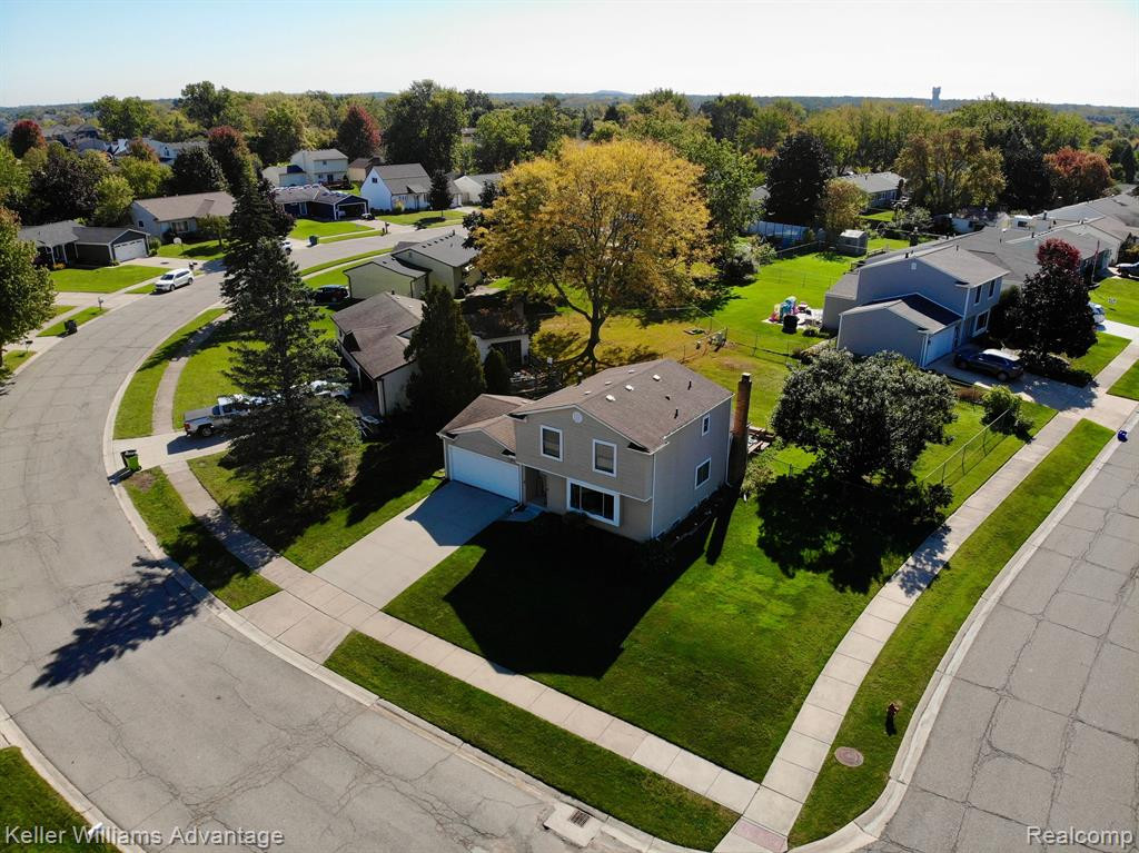 407 Winchester Street, South Lyon, MI 48178 — Photo 30