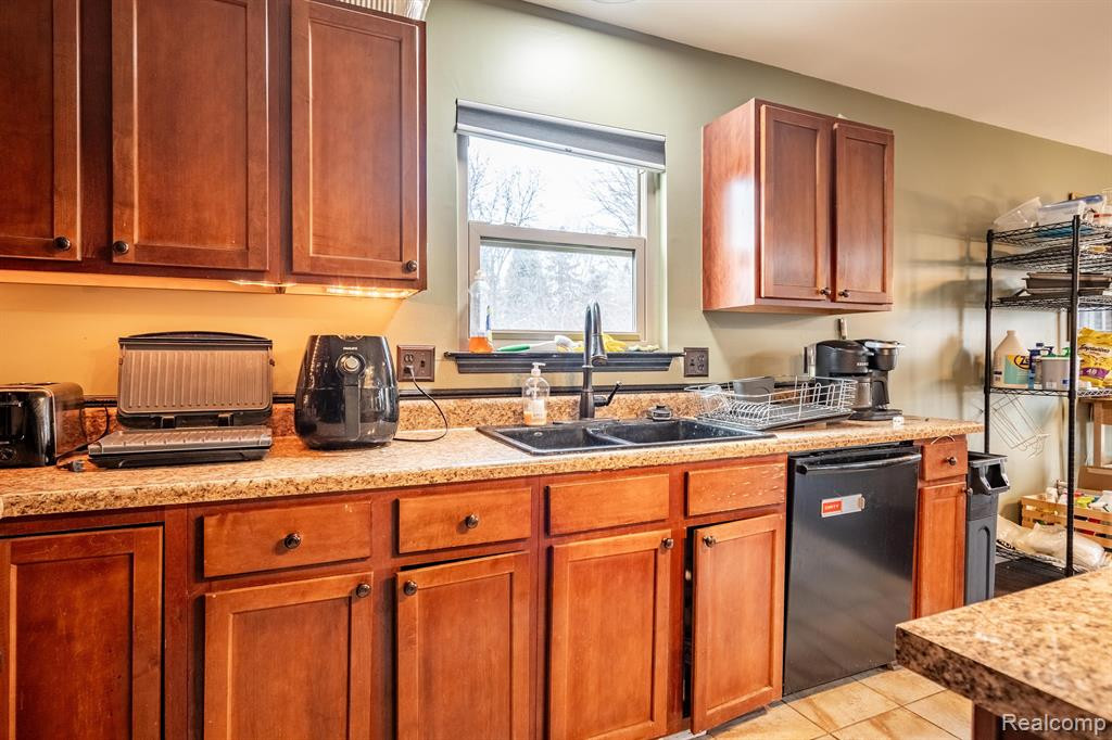 4569 HICKORY POINTE Boulevard, Ypsilanti, MI 48197 — Photo 12