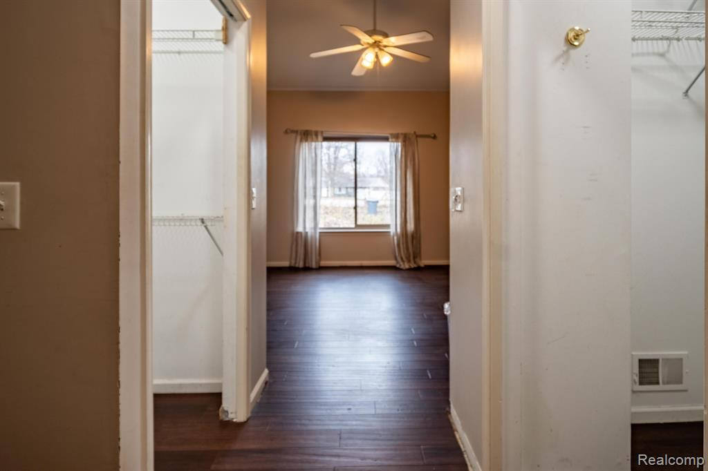 4569 HICKORY POINTE Boulevard, Ypsilanti, MI 48197 — Photo 17