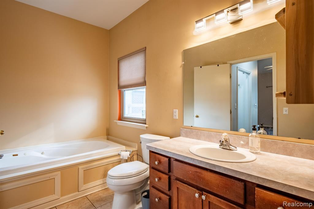 4569 HICKORY POINTE Boulevard, Ypsilanti, MI 48197 — Photo 19