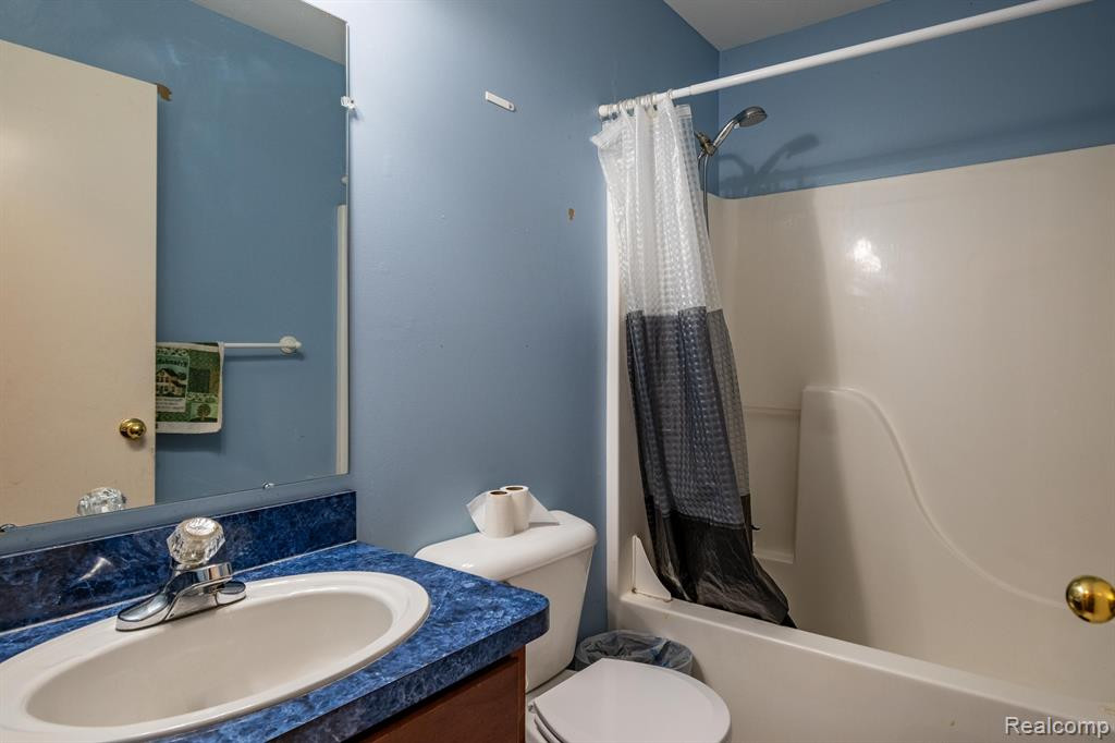 4569 HICKORY POINTE Boulevard, Ypsilanti, MI 48197 — Photo 21