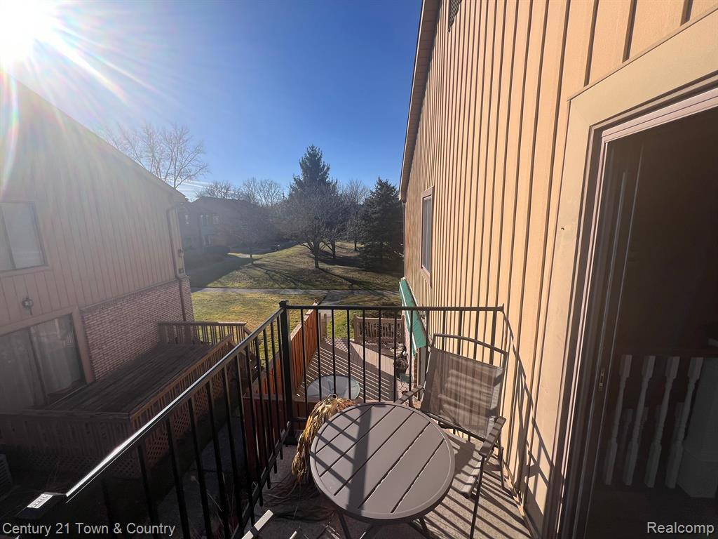 41609 BEDFORD Drive, Canton, MI 48187 — Photo 31