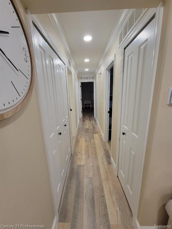 41609 BEDFORD Drive, Canton, MI 48187 — Photo 34