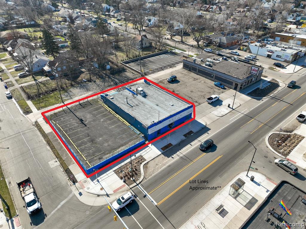 16921 W WARREN Avenue, Detroit, MI 48228