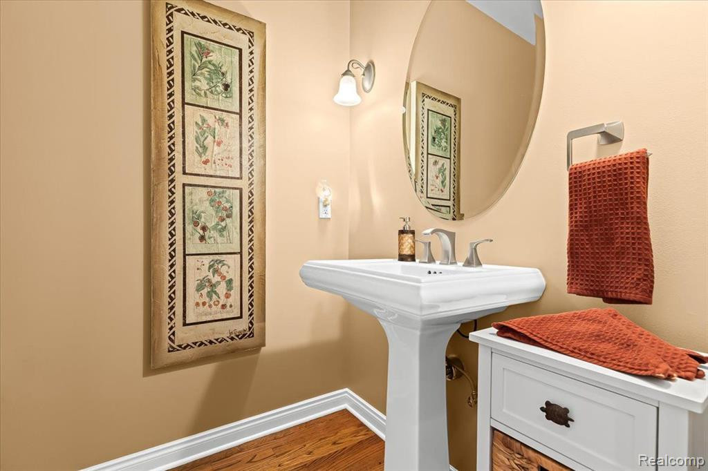 10800 LIGHTHOUSE PT., South Lyon, MI 48178 — Photo 20