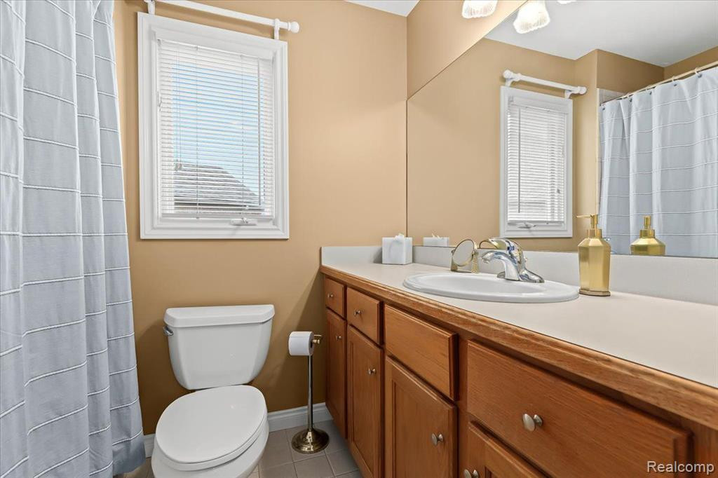 10800 LIGHTHOUSE PT., South Lyon, MI 48178 — Photo 29