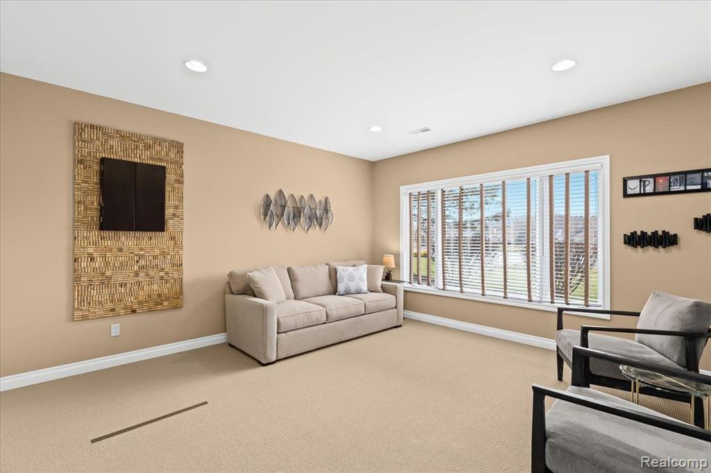 10800 LIGHTHOUSE PT., South Lyon, MI 48178 — Photo 39