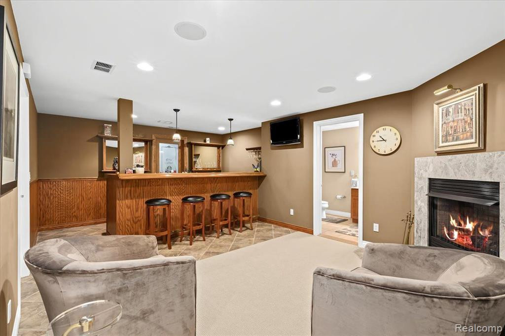 10800 LIGHTHOUSE PT., South Lyon, MI 48178 — Photo 40