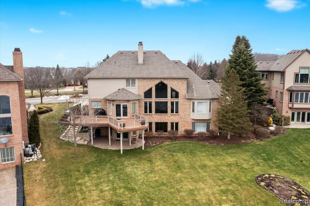 10800 LIGHTHOUSE PT., South Lyon, MI 48178 — Photo 47