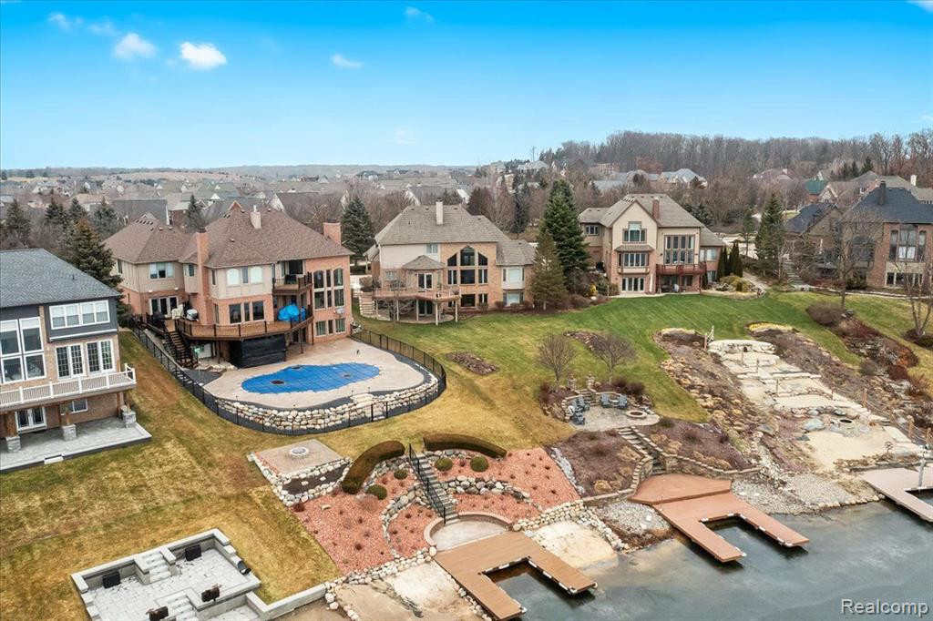 10800 LIGHTHOUSE PT., South Lyon, MI 48178 — Photo 54