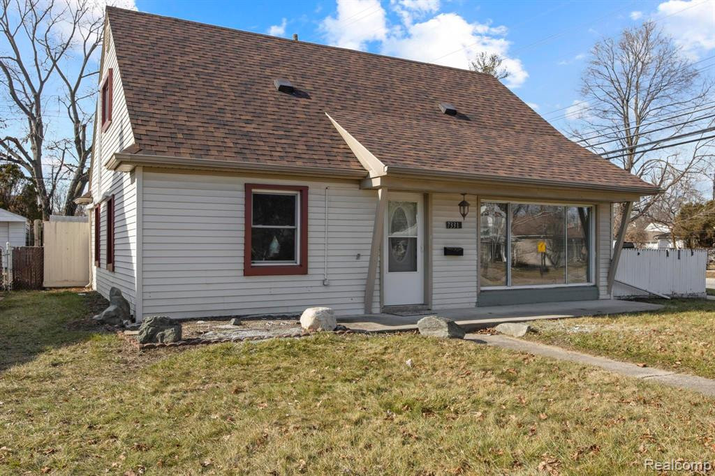 7331 DREXEL Street, Dearborn Heights, MI 48127 — Photo 3