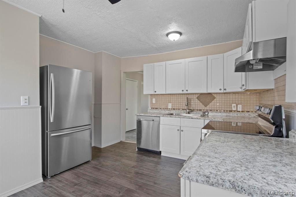 7331 DREXEL Street, Dearborn Heights, MI 48127 — Photo 6