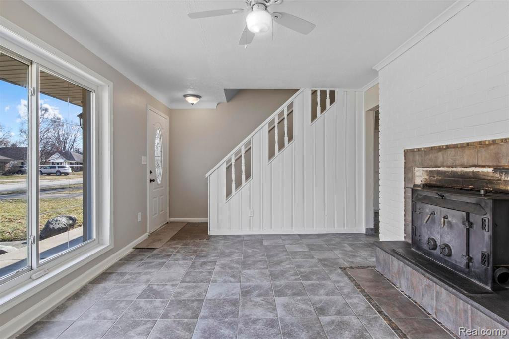 7331 DREXEL Street, Dearborn Heights, MI 48127 — Photo 9