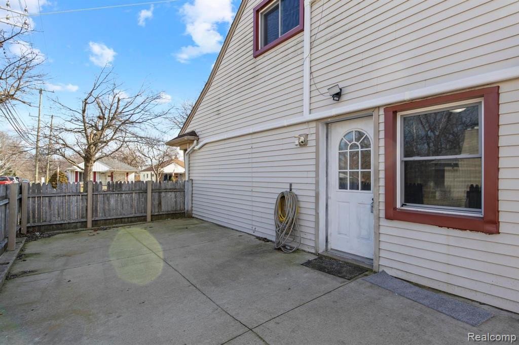7331 DREXEL Street, Dearborn Heights, MI 48127 — Photo 21