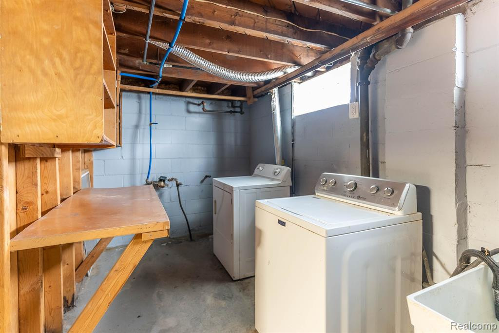 611 CLEVELAND Avenue, Lincoln Park, MI 48146 — Photo 21