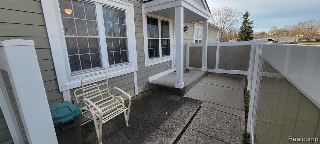 22834 RENFORD Street, Novi, MI — Photo 2