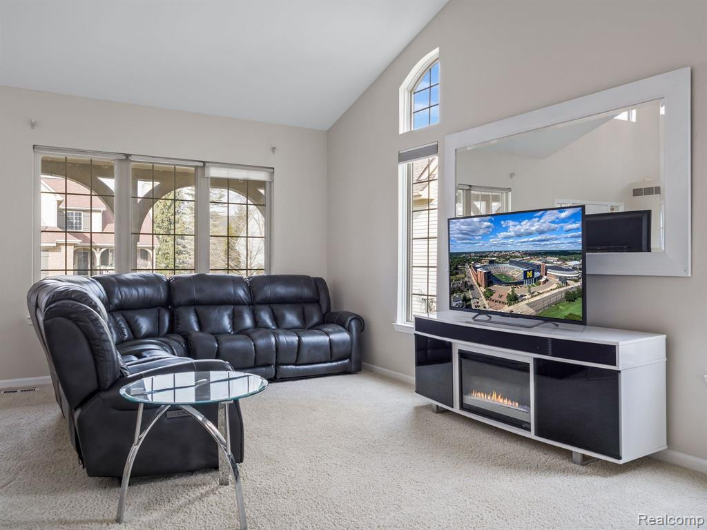 5731 VILLA FRANCE Avenue, Ann Arbor, MI 48103 — Photo 22