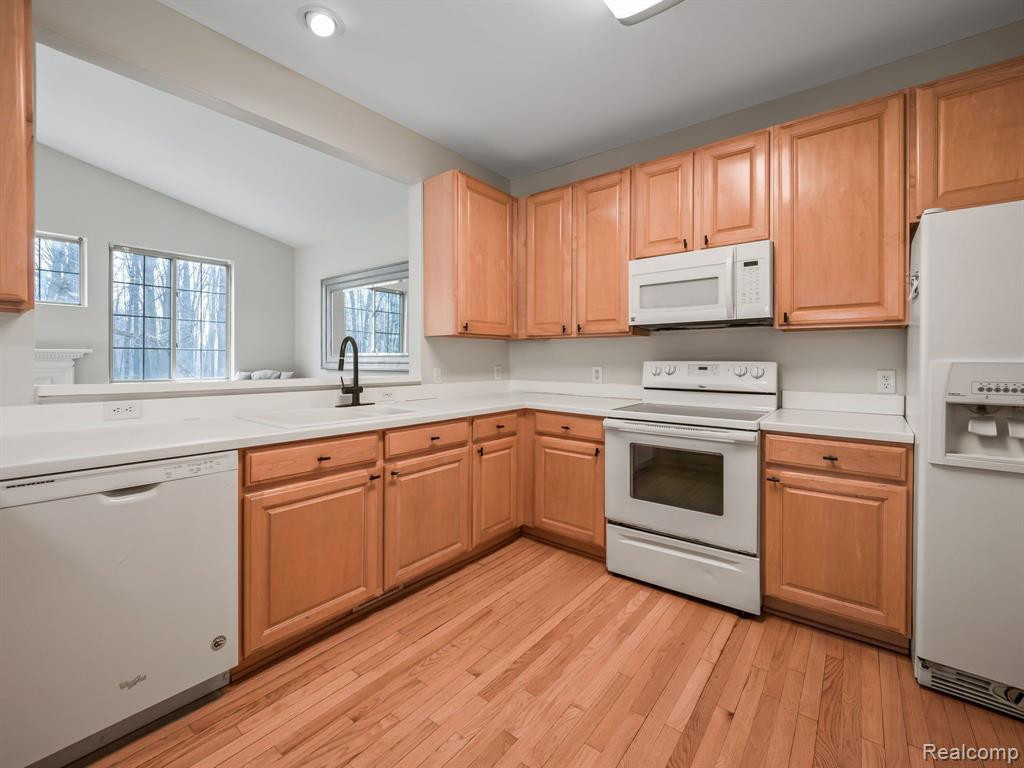 5731 VILLA FRANCE Avenue, Ann Arbor, MI 48103 — Photo 28